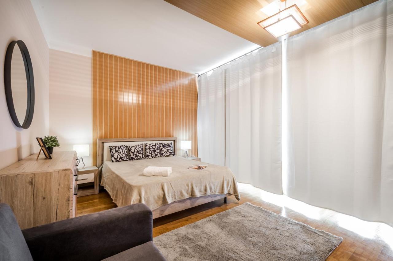 Bpr Timber Loft Home With Balcony Budapest Exteriör bild